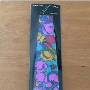 Lorenzo Vega (New York) Hand Made 100% Imported Silk Tie - Floral Design
